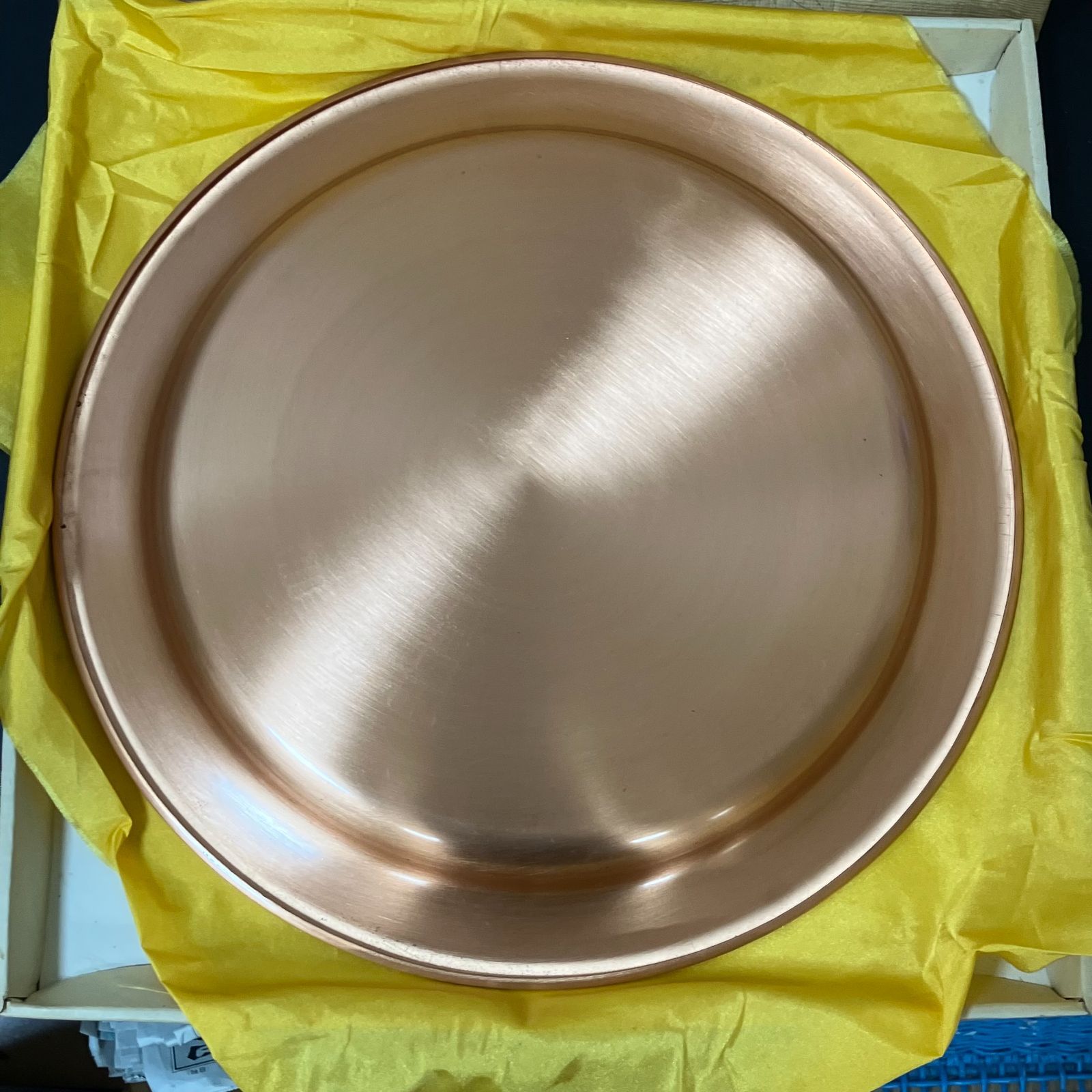 未使用 純銅 丸盆 ＜大＞ size約36cm 2枚　31cm1枚　お盆 24814】純銅 銅製丸盆 お盆 プレート トレー アンティーク