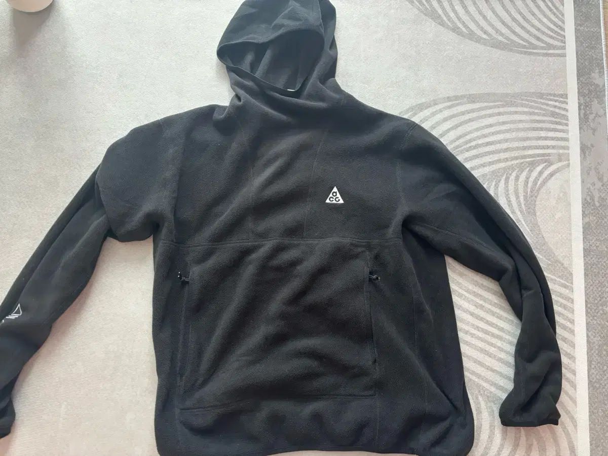 ナイキ ACG ポーラテック ウルフ ツリー プルオーバー フーディー ブラック サミット ホワイト L