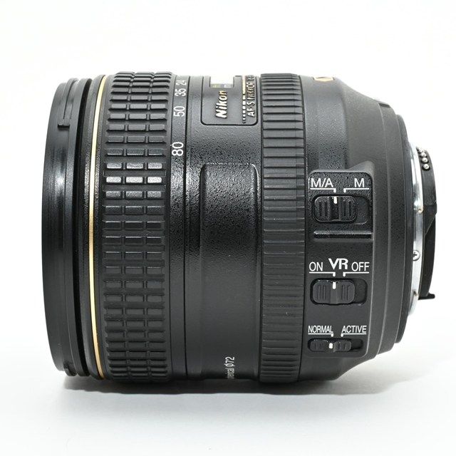 レンズ内ゴミ混入あり