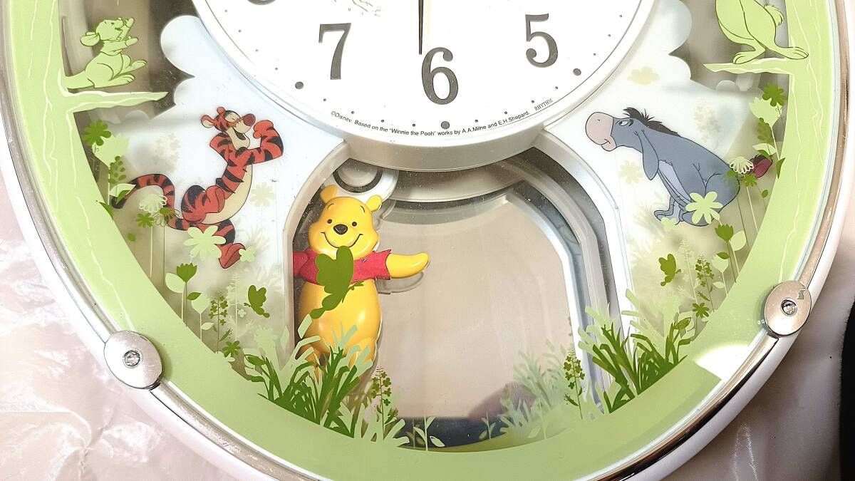 新品未使用】RHYTHM リズム くまのプーさん ディズニー 電波時計