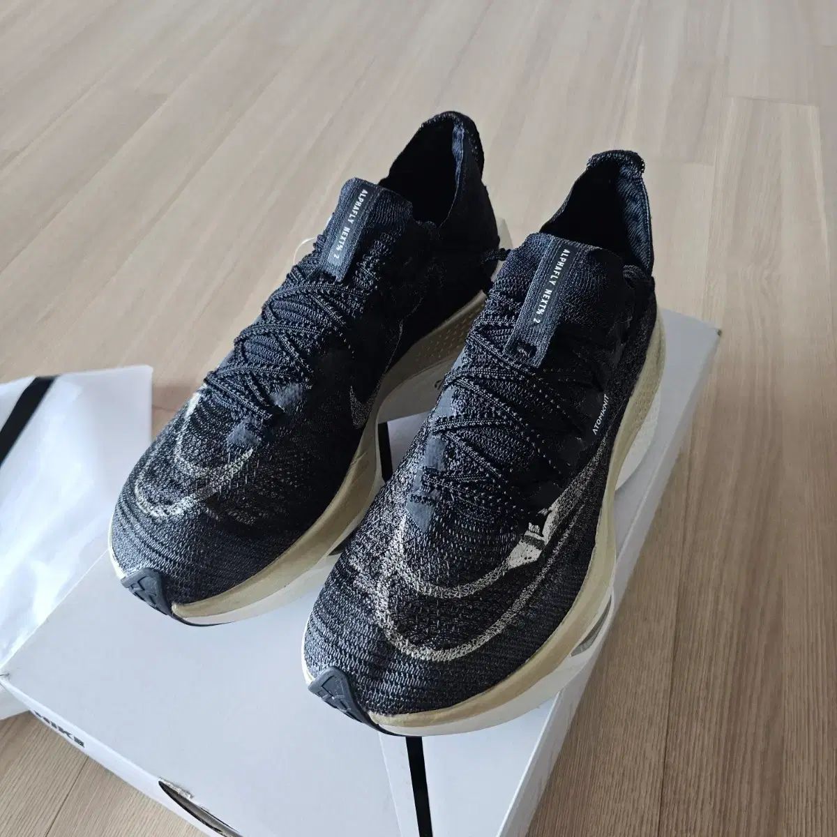 240 NIKE エア ズーム アルファフライ ネクスト 2 カーボン ランニングシューズ