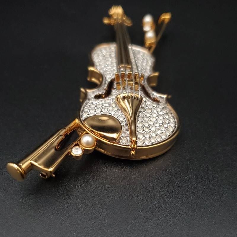 ヴァイオリン クリスタル