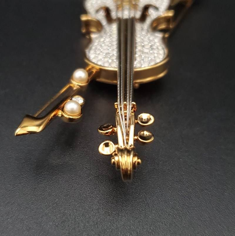 美品 SWAROVSKI スワロフスキー ブローチ バイオリン ヴァイオリン