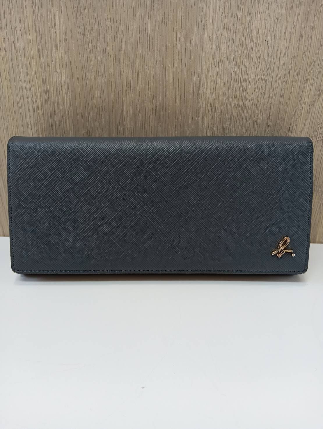 品 agnes b アニエスベー 長財布 ネイビー ピンク