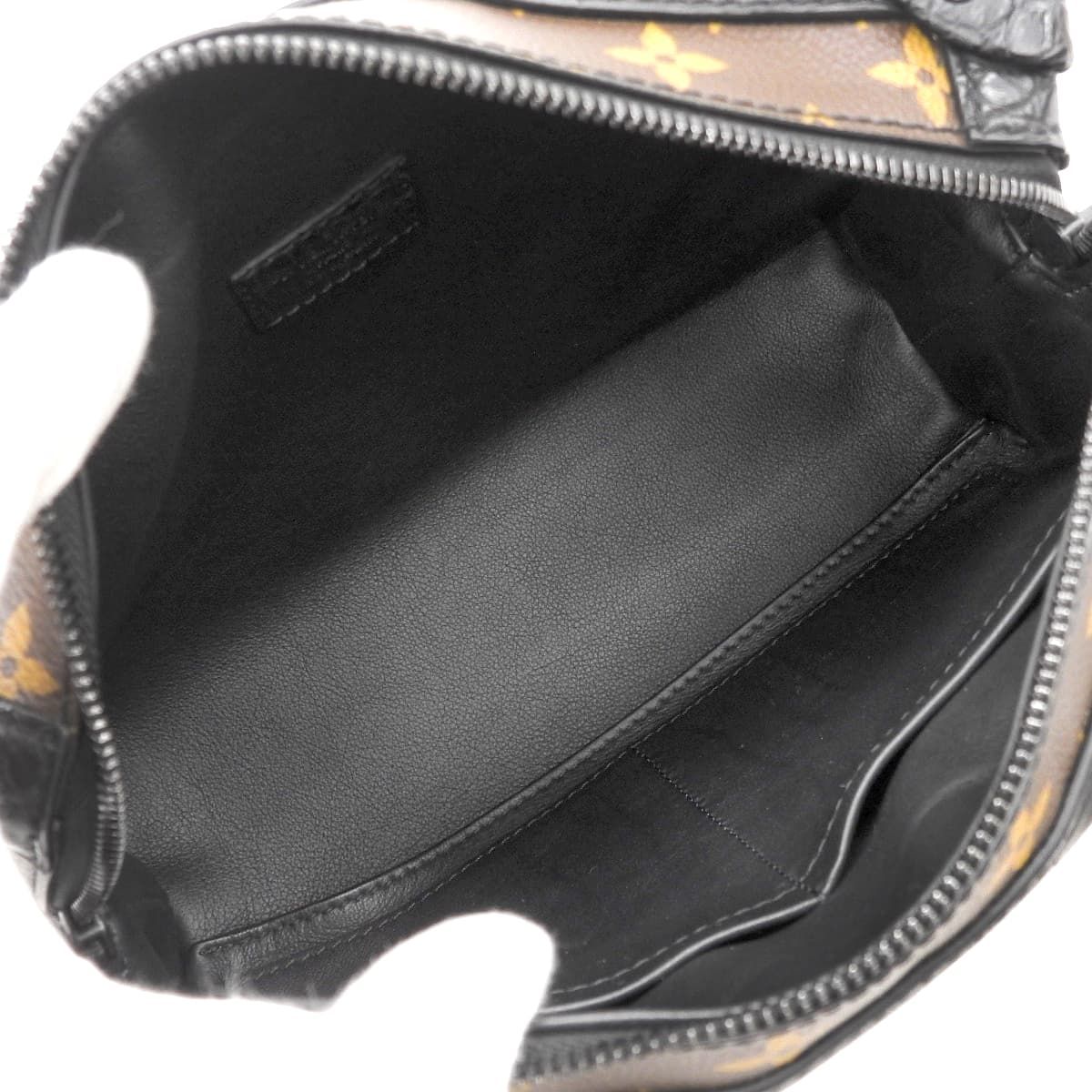 LOUIS VUITTON(ルイ・ヴィトン) モノグラム ソフトトランク ショルダー