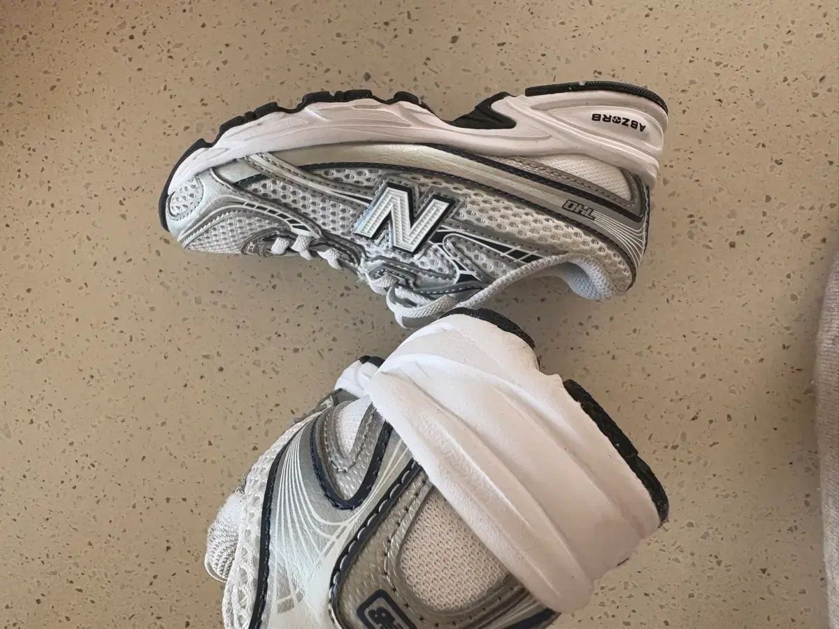 子供 スニーカー