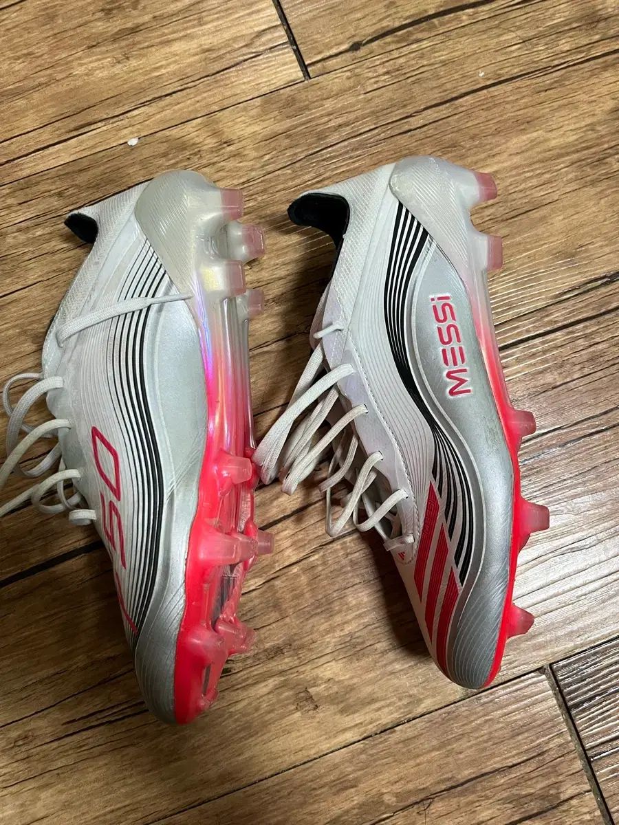 アディダス メッシ F 50 サッカーシューズ