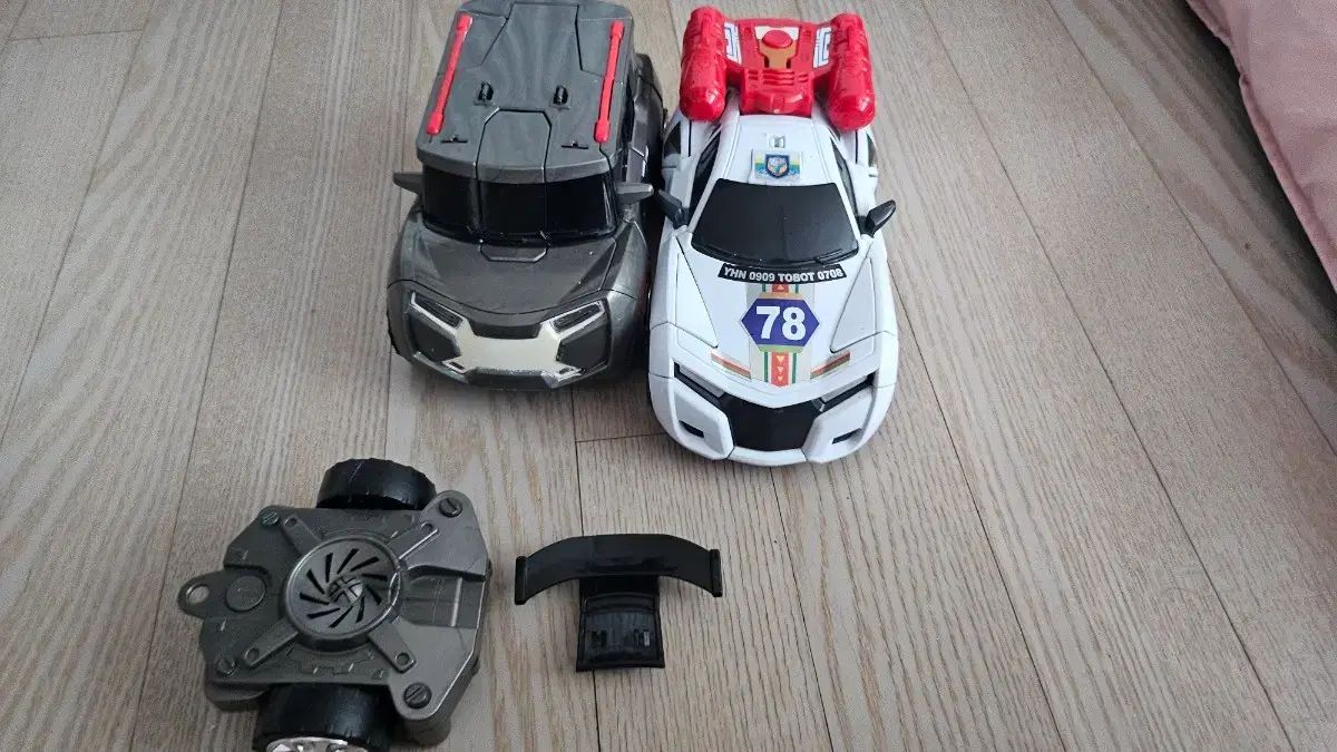 トボット シールドオン