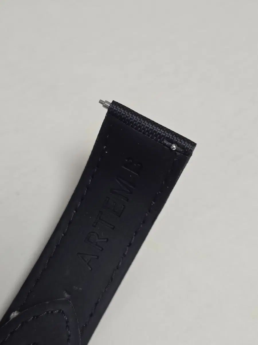 アルテーム セイクロス ストラップ 22 20