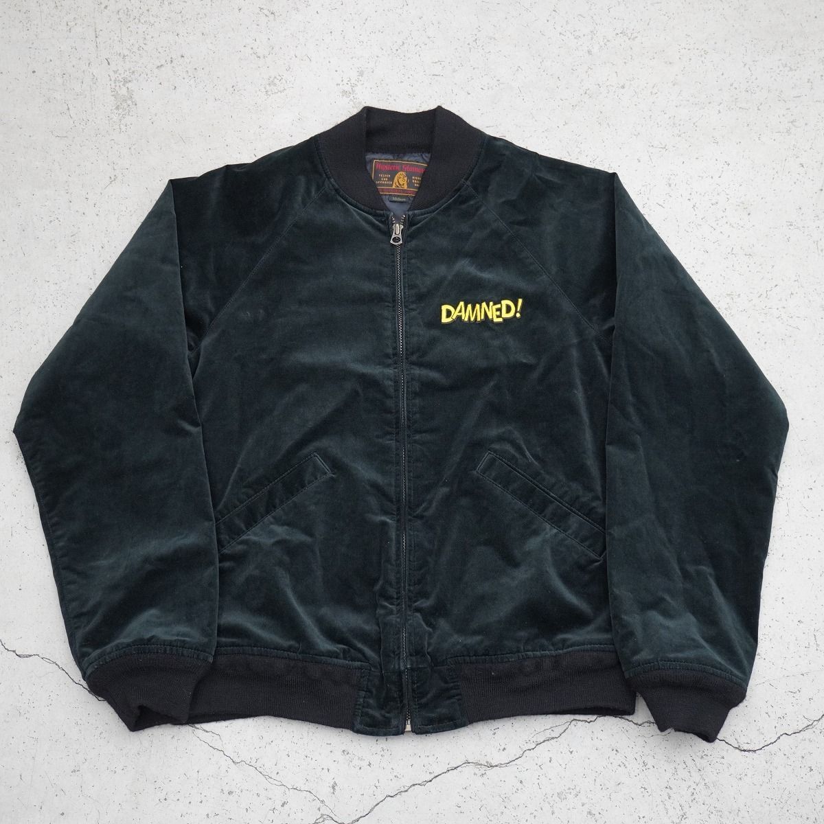 即完売 HYSTERIC GLAMOUR 刺繍ロゴ ベロア ジャケット ブルゾン 希少L】HYSTERIC GLAMOUR ベロアジャケット ネイビー 刺繍 - メルカリ