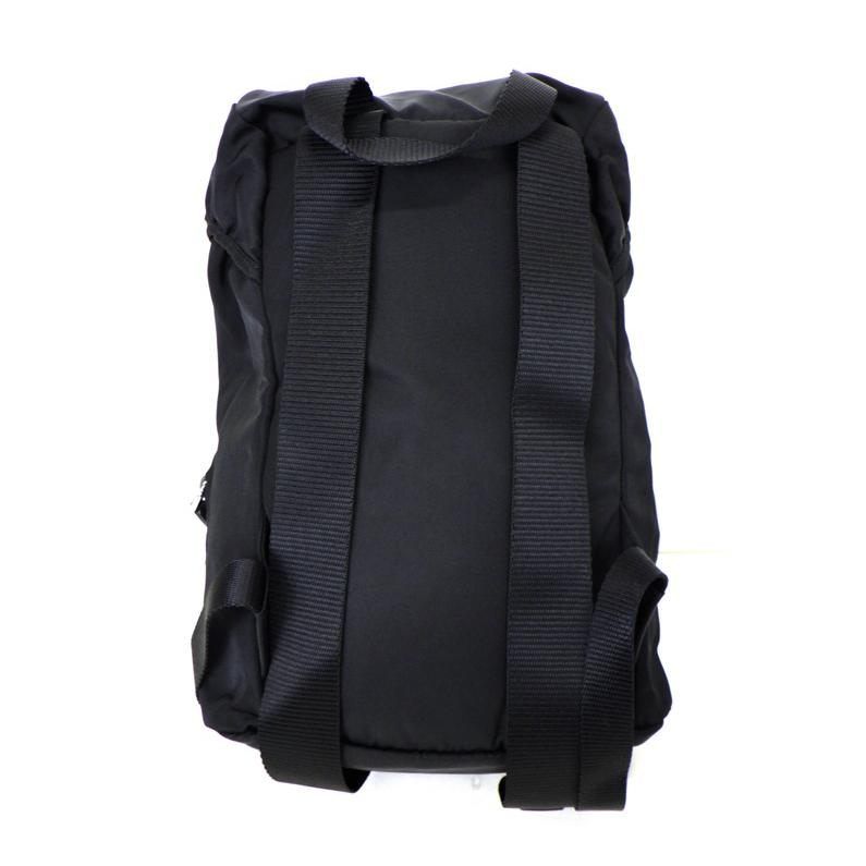 プラダ PRADA トライアングル 三角 ロゴ プレート ナイロン バック