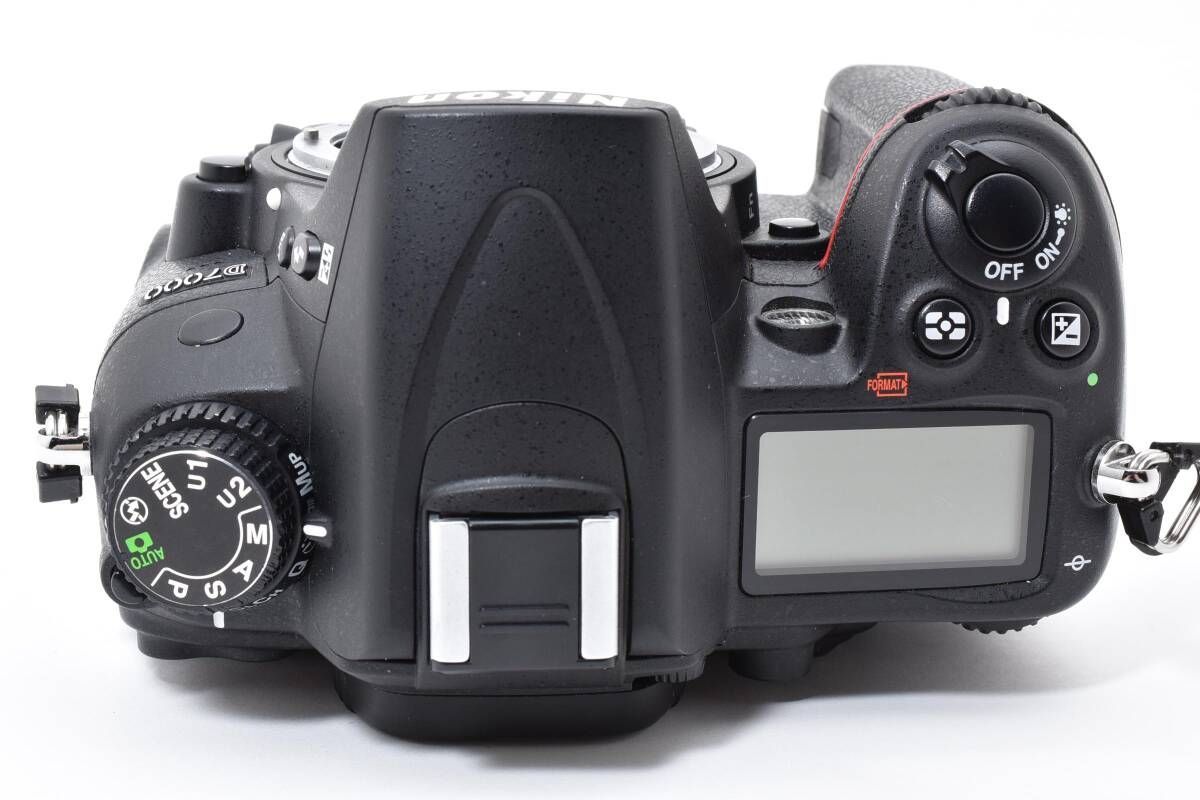 ☆美品☆《ショット数3,327回 》Nikon D7000 ボディ ニコン #904d