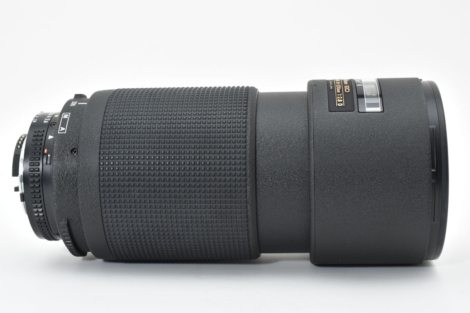 大迫力　望遠　レンズ✨Nikon　80-200ｍｍ　ズーム　1：2.8　高画質 大迫力 望遠 レンズ✨Nikon 80-200mm ズーム 1：2.8 高画質 大迫力望遠