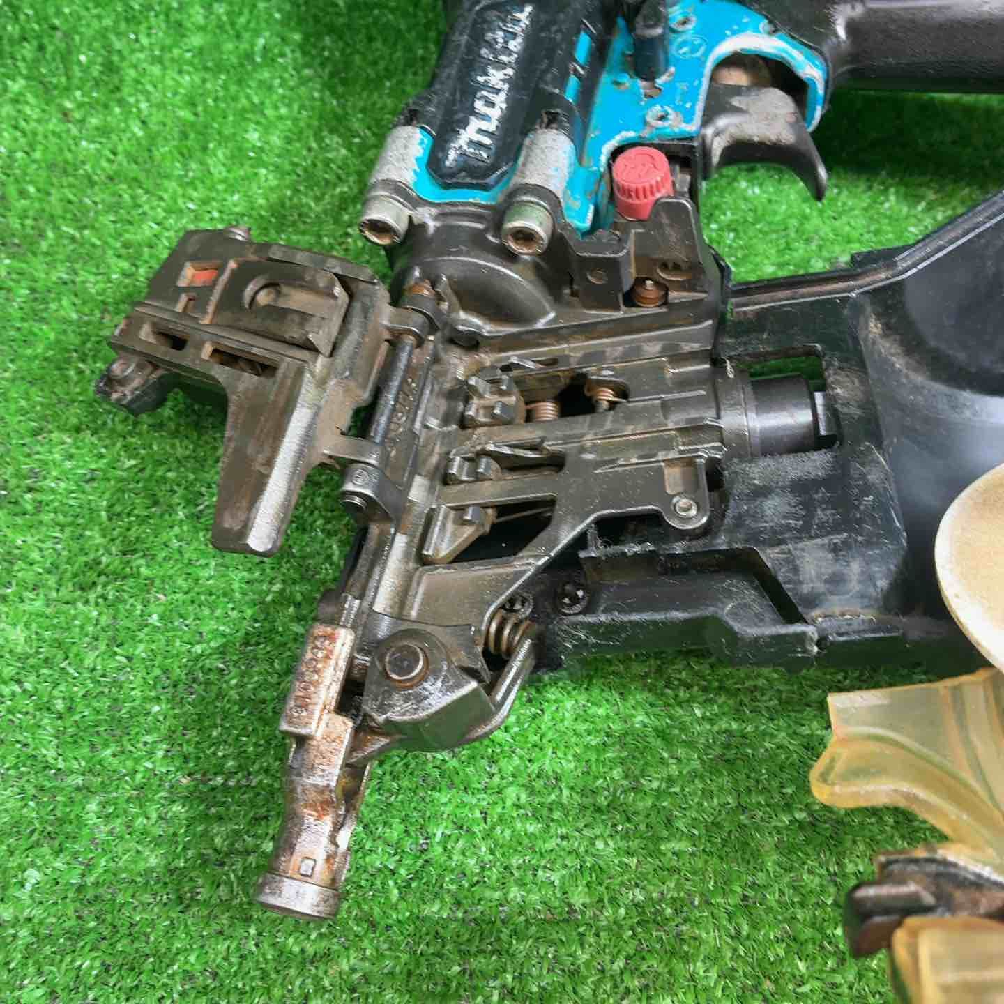 マキタ makita 高圧エア釘打ち機 AN 636 HM