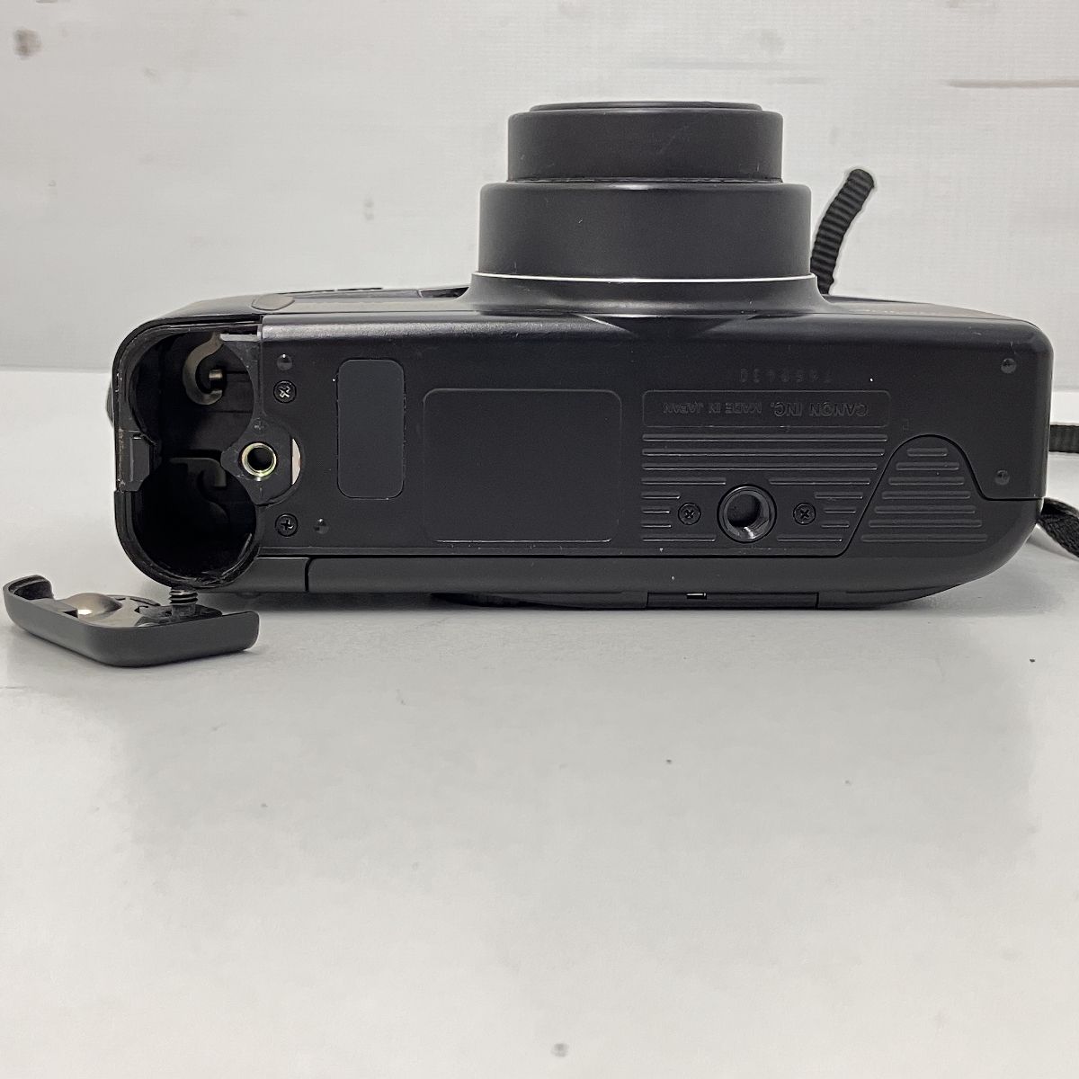 コンパクトフィルムカメラ