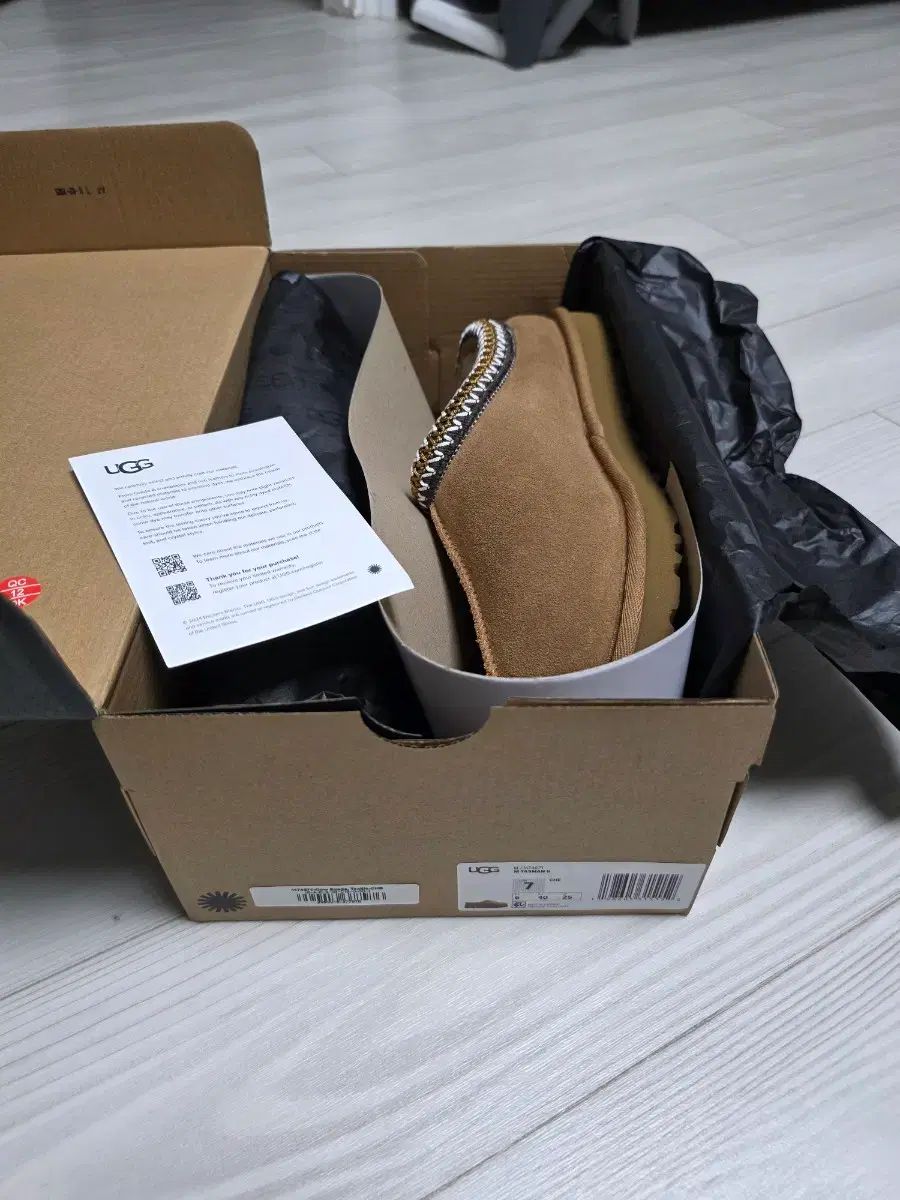 アグ タスマン 2 スリッパ チェスナット