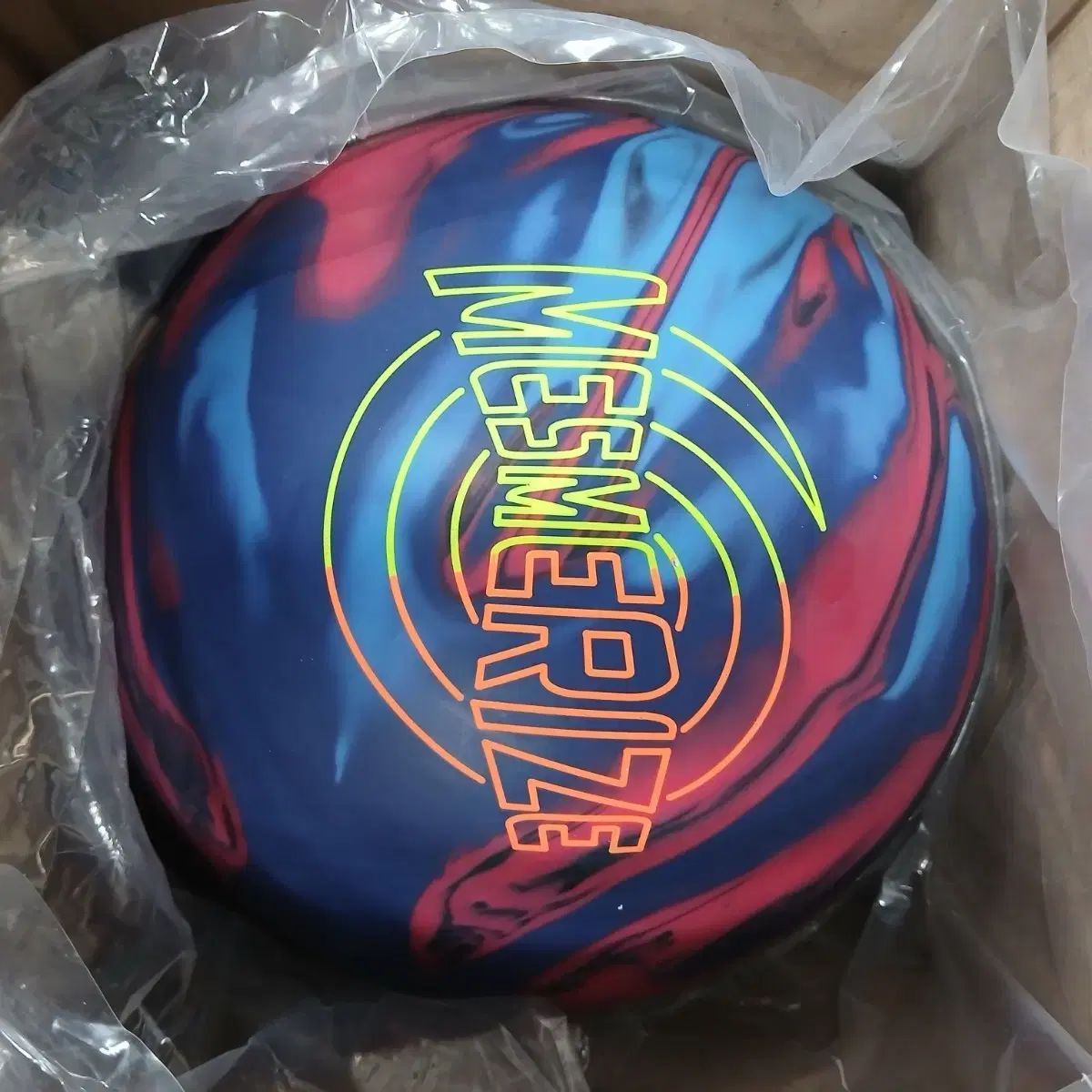 ボーリング メスメライズ ブランズウィック 球 15 パウンド