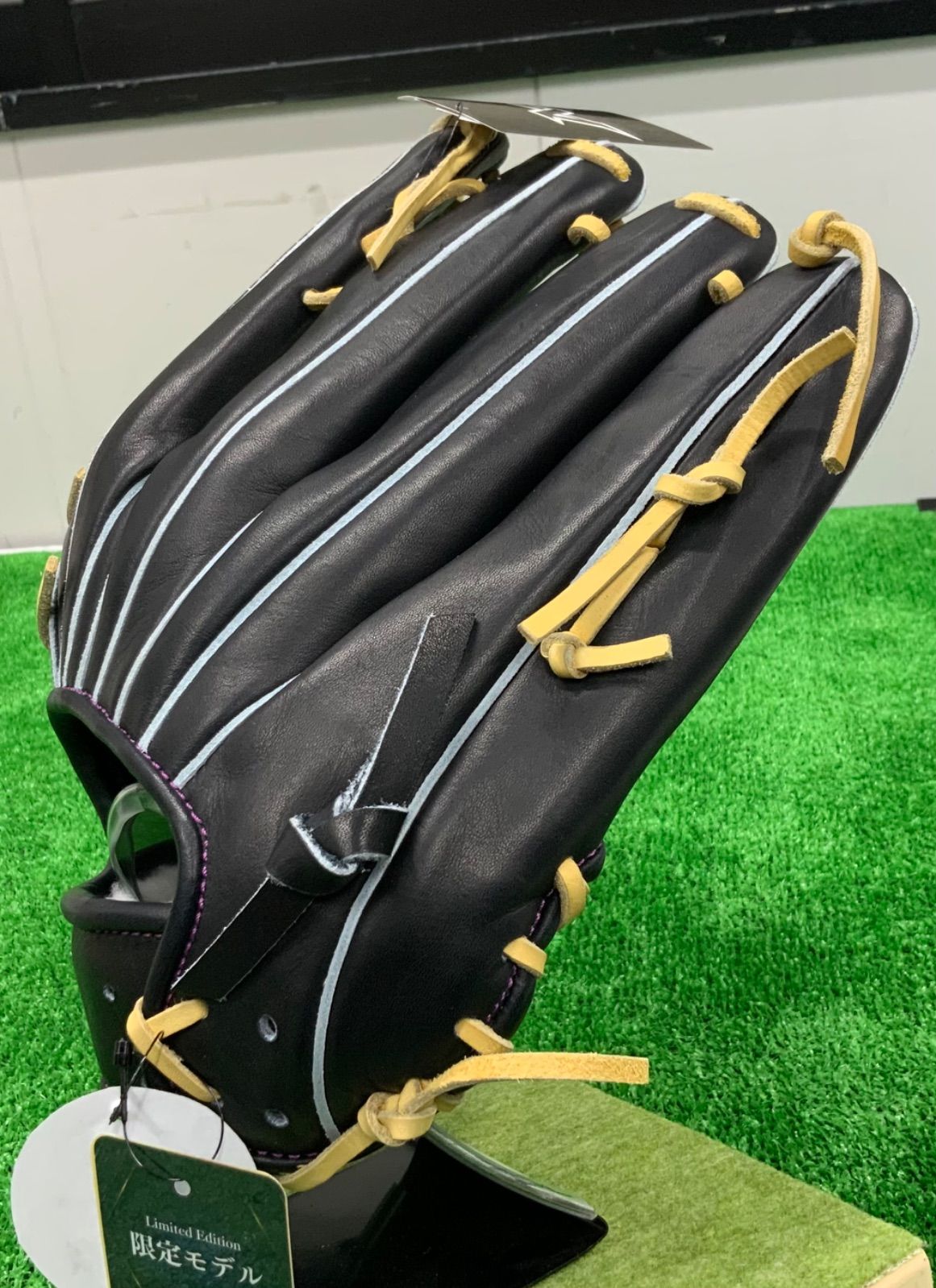 期間 クリマス 20％OFF アトムズ硬式用グラブ 左投 外野手用 モデル