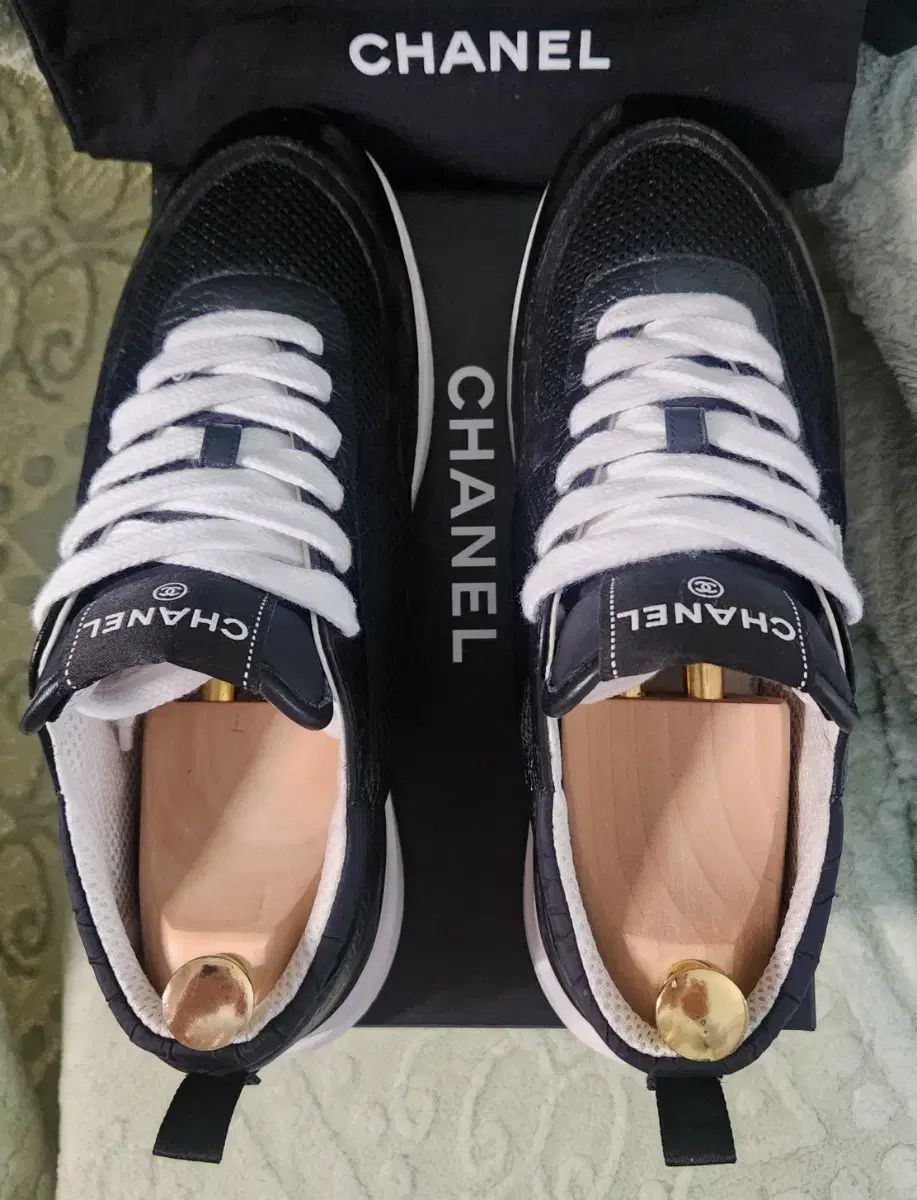 CHANEL シャネル スニーカー スポーツスニーカー CCロゴマーク メッシュ スウェード カーフスキン