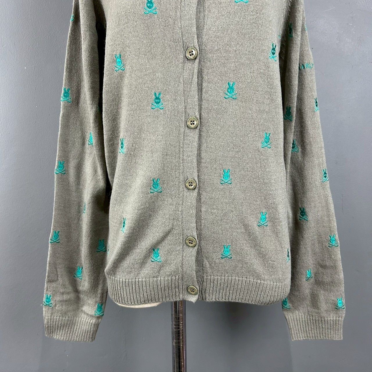 ゴルフバカ様美品 パーリーゲイツ ロゴ刺繍 総柄 ウール ニット L ニコちゃん PEARLY GATES パーリーゲイツ フード付 ニットセーター カシミヤ混