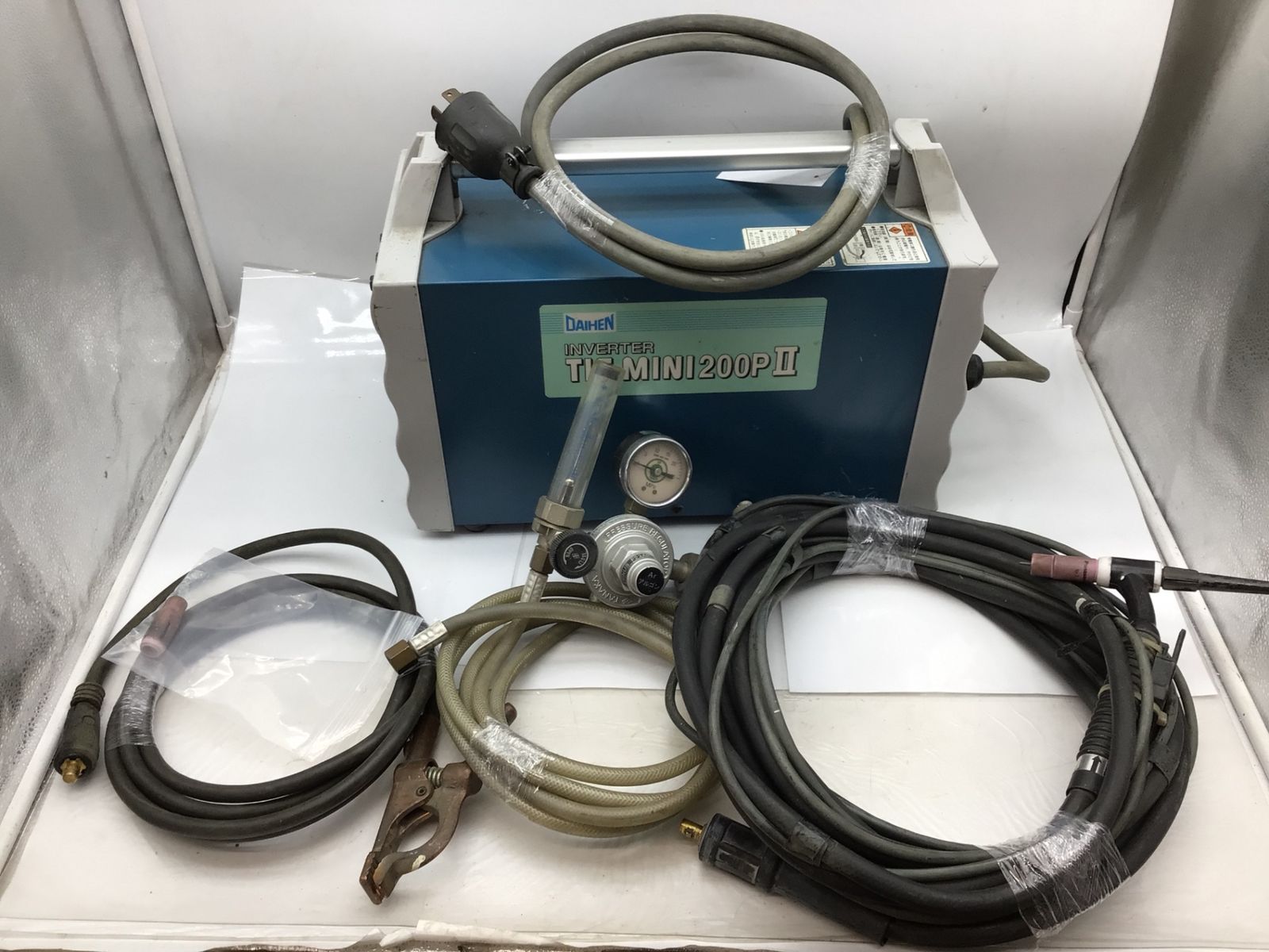 品 DAIHEN ダイヘン 単相200 V 直流TIG 溶接機 TIG VRTPM 202 S 2 エコツー M 02