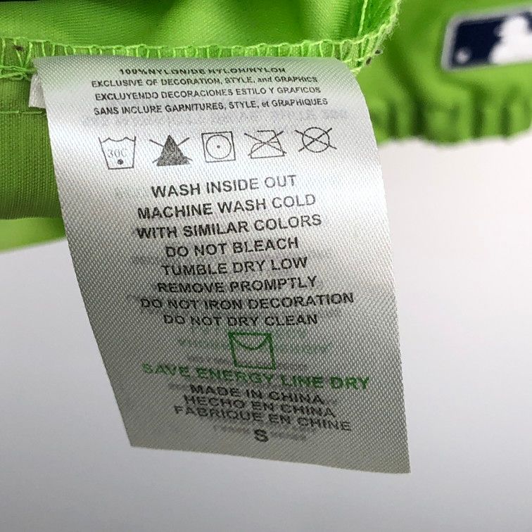 【品】Supreme シュプリーム 15SS MAJESTIC NY YANKEES SATIN HOODED COACHES JACKET 【149-251202-SY-01-iwa】