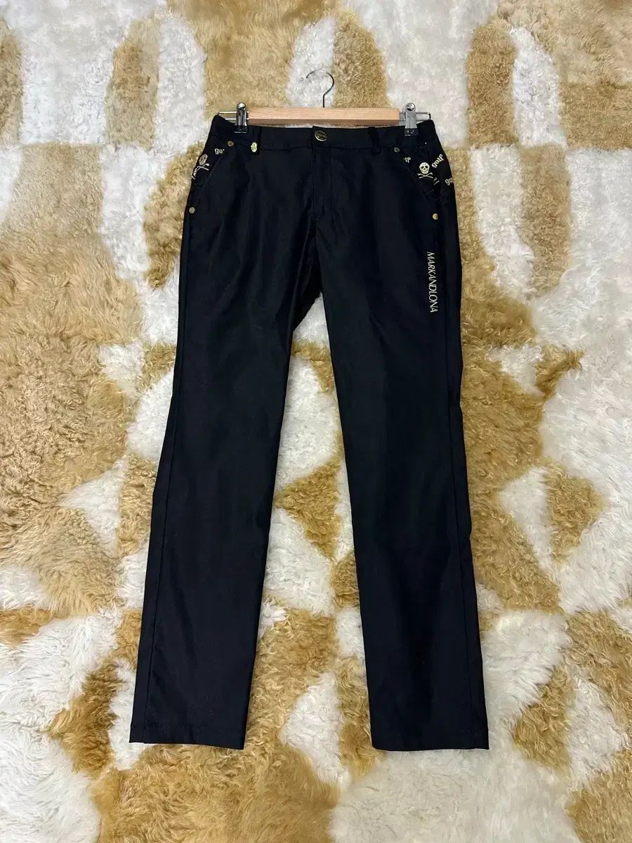 36)MARK & LONA マークアンドロナ ゴルフ ロゴ パンツ レディース