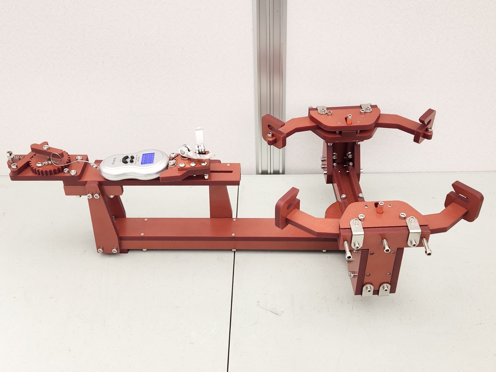 バドミントン ラケット ストリングマシン ガット張り機 糸通し