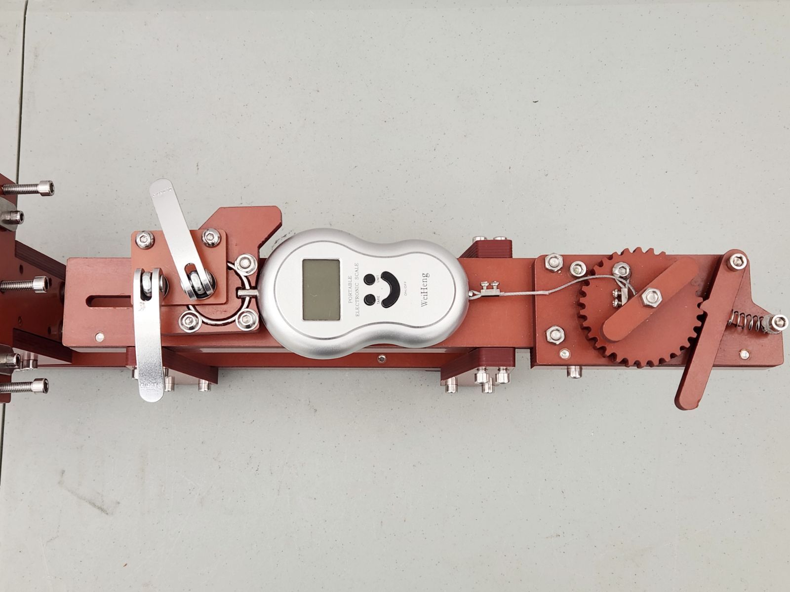 ガット張り機 糸通し