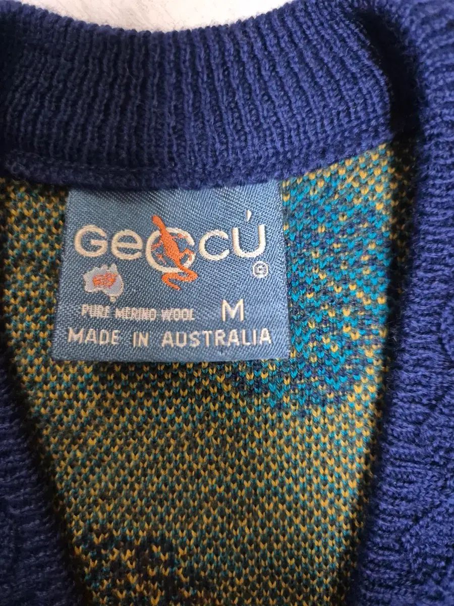 GECCU ゲック MULTI COLOR ニットベスト