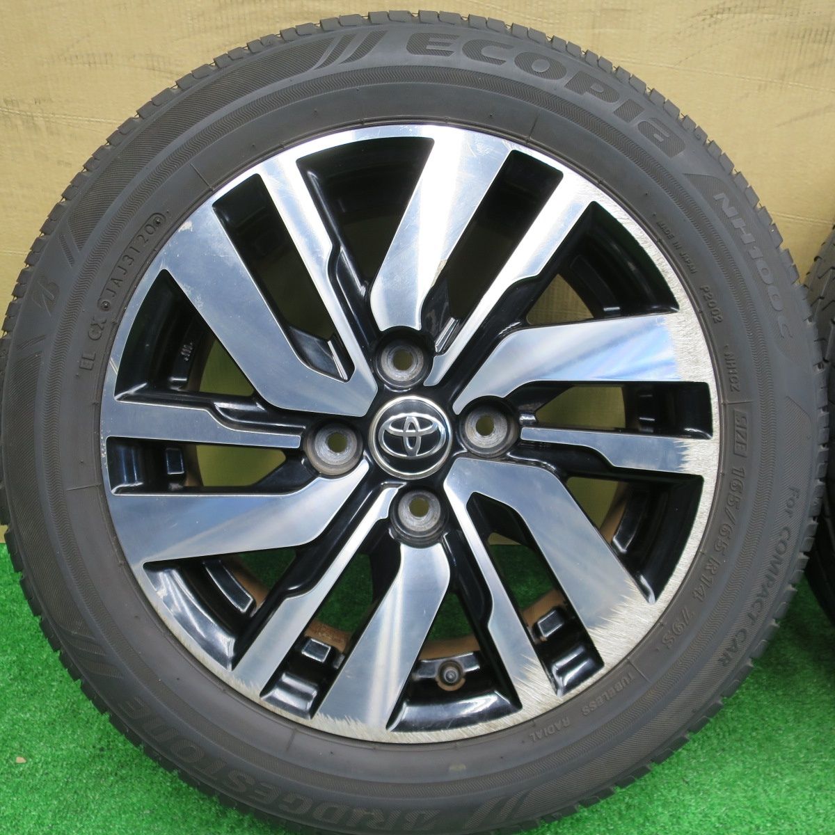 バリ溝 9分 トヨタ タンク ルーミー 165 65 R 14 ブリヂストン エコピア NH 100 C 14インチ PCD 4 H ノ