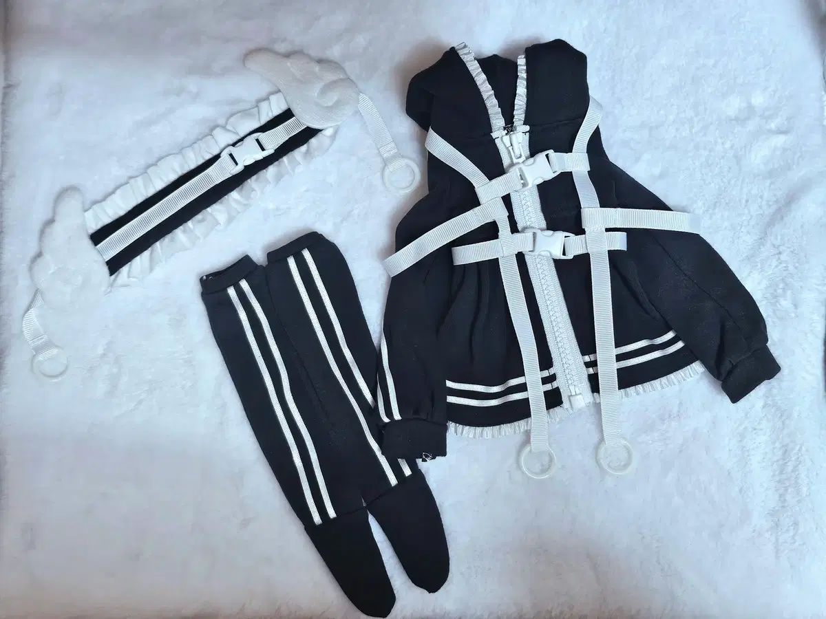 H18C3 HURTAD ウルタド 象嵌細工 サイドチェスト ショップ 3段