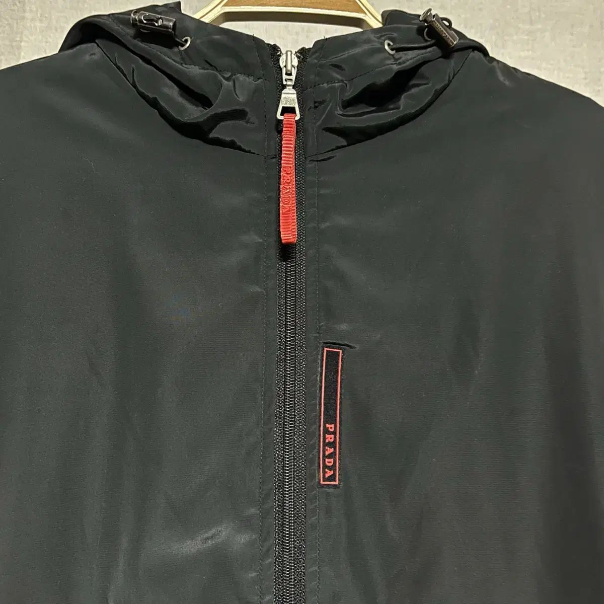 PRADA プラダ ブラック フード ウィンドブレーカー ジャケット XL