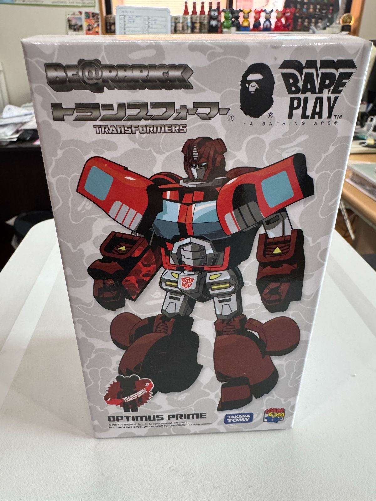 ♥ BE RBRICK × TRANSFORMERS OPTIMUS PRIME BAPE R RED