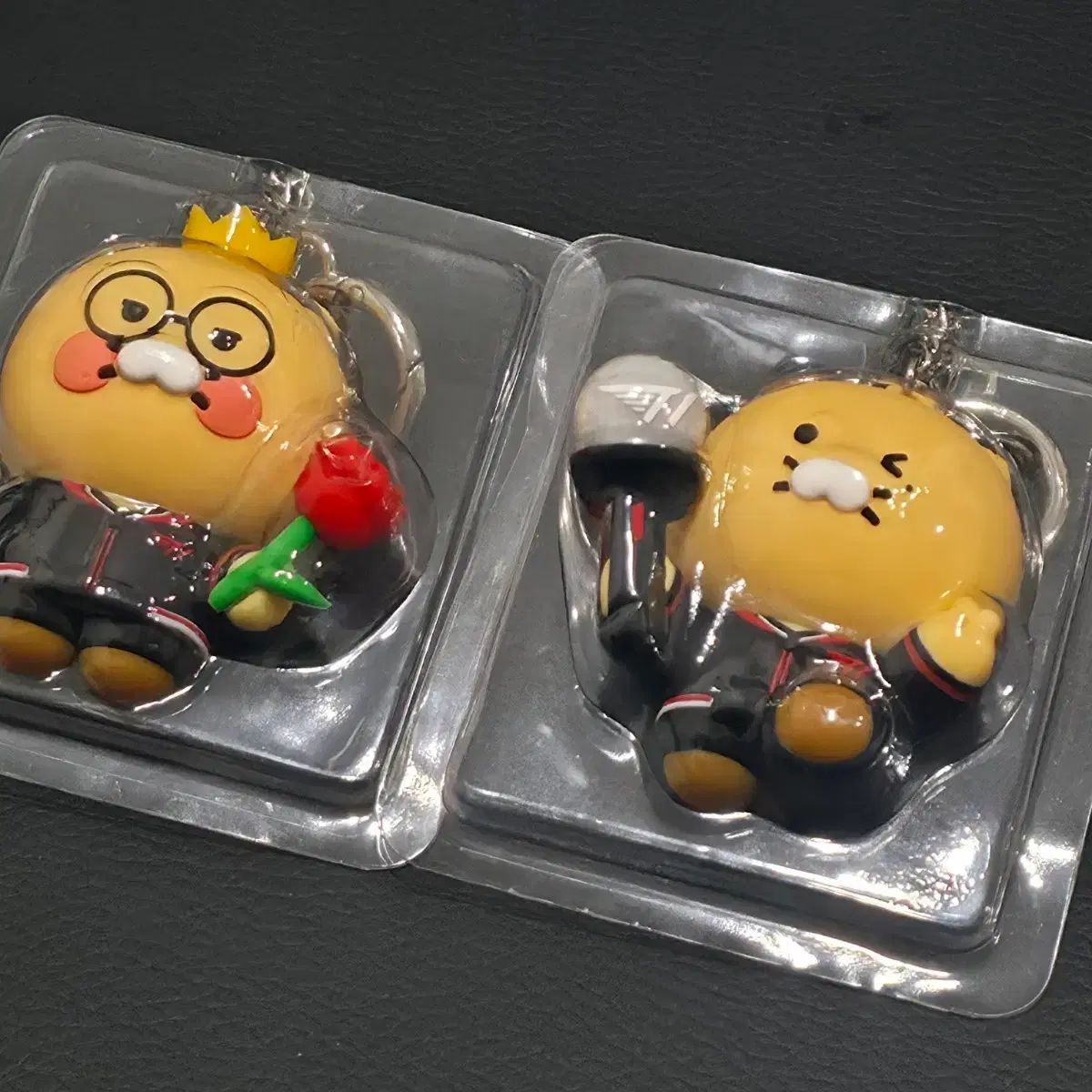 カカオ T1 LED キーホルダー FAKER + Keria 2個 まとめ - メルカリ