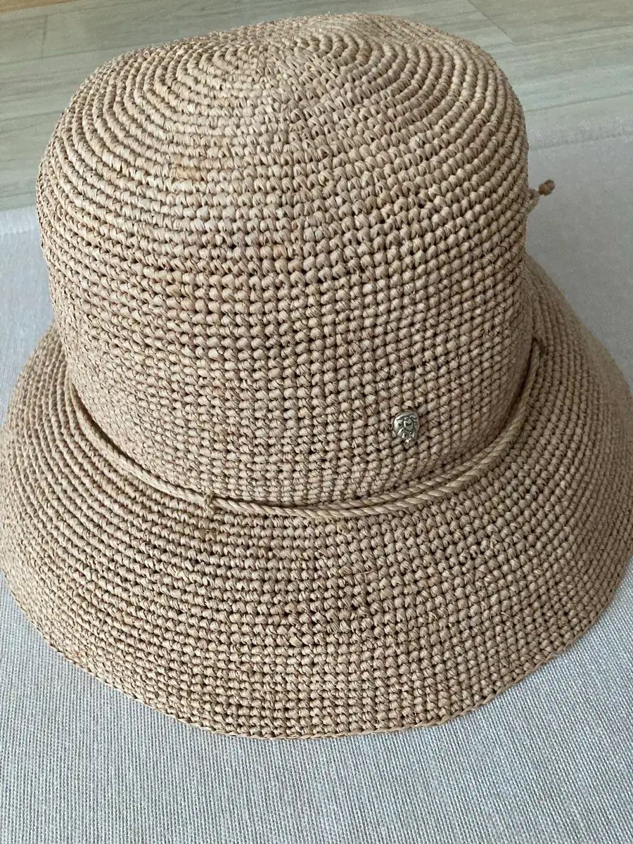 ヘレンカミンスキー プロバンス 8