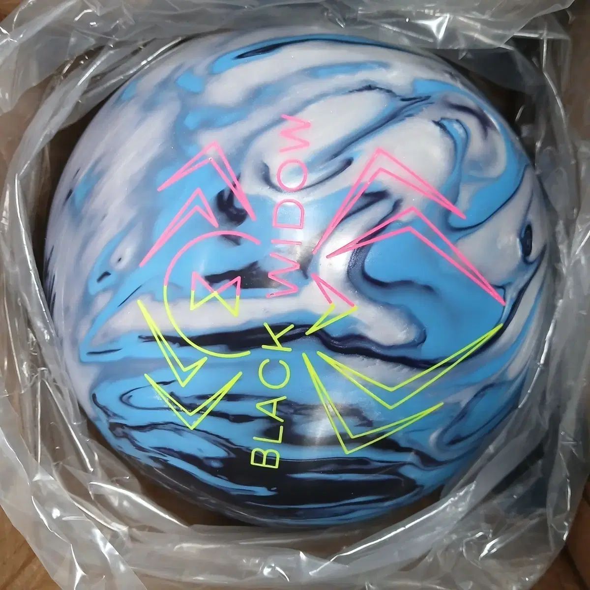 14 パウンド HAMMER ハンマー black widow ブラックウィドウ マニア ハイブリッド 球 ボーリング