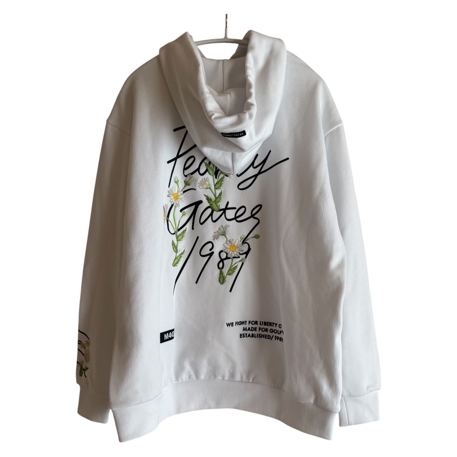 MN4 【タグ付き新品】PEARLY GATES パーリーゲイツ パーカー ロゴ刺繍