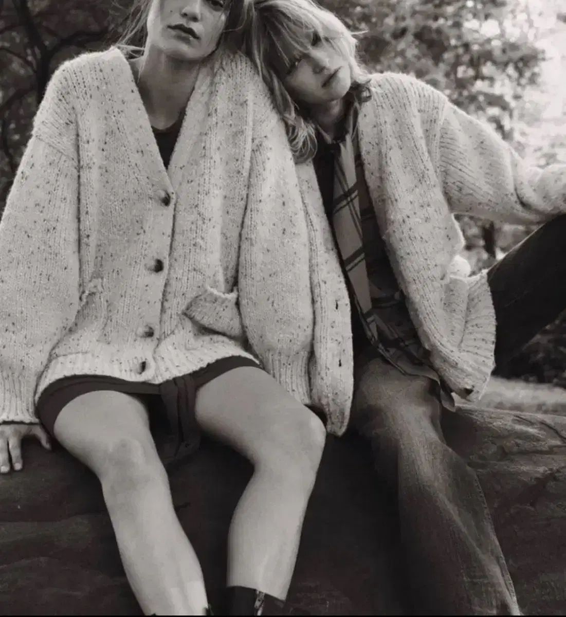 ザラ ニット カーディガン 今週まで