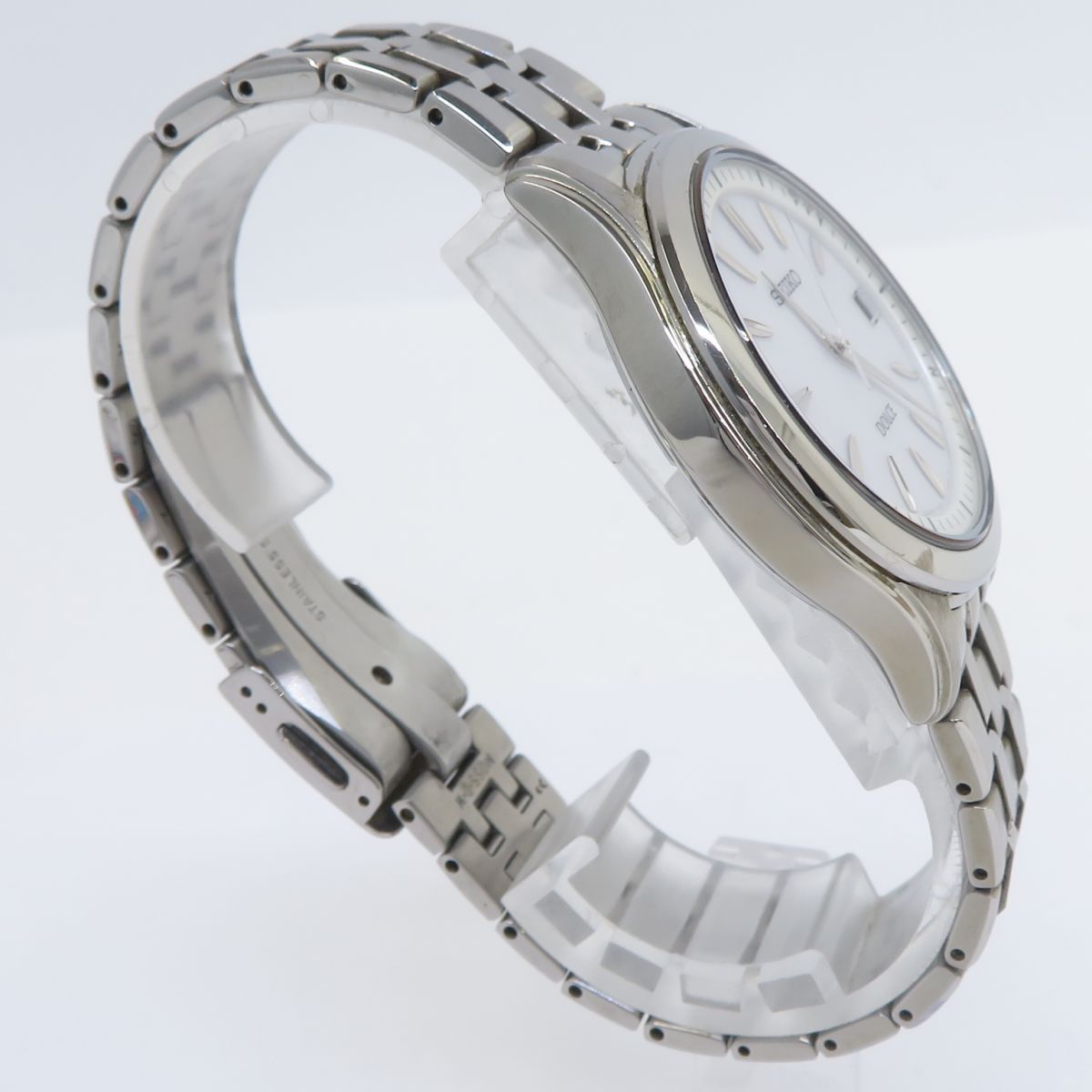 SEIKO セイコー ドルチェ 白文字盤 7 B 24 0 AV 電波ソーラー 腕時計