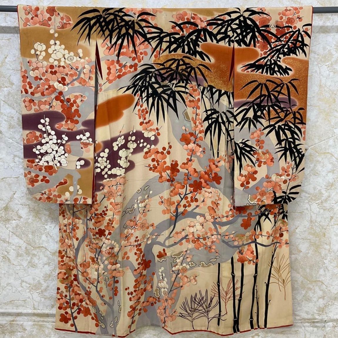 kimono one kimonoarisa アンティーク振袖 ふき綿仕立て 正絹 五つ紋 広衿 裄63.5肩丈154.5