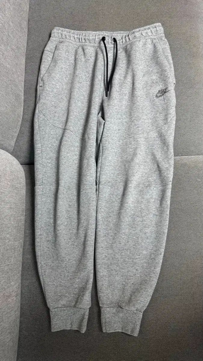 ナイキ テックパック トレーナー ジョガー パンツ