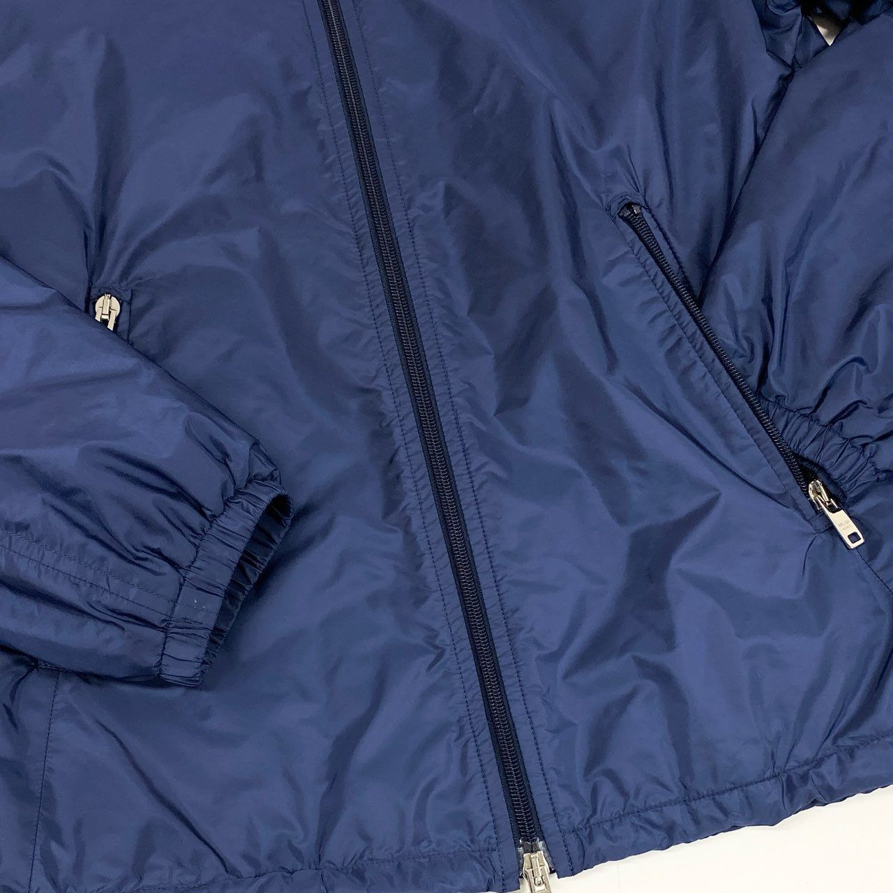 30l14 PRADA プラダ Re-Nylon フーデッドジップジャケット 三角