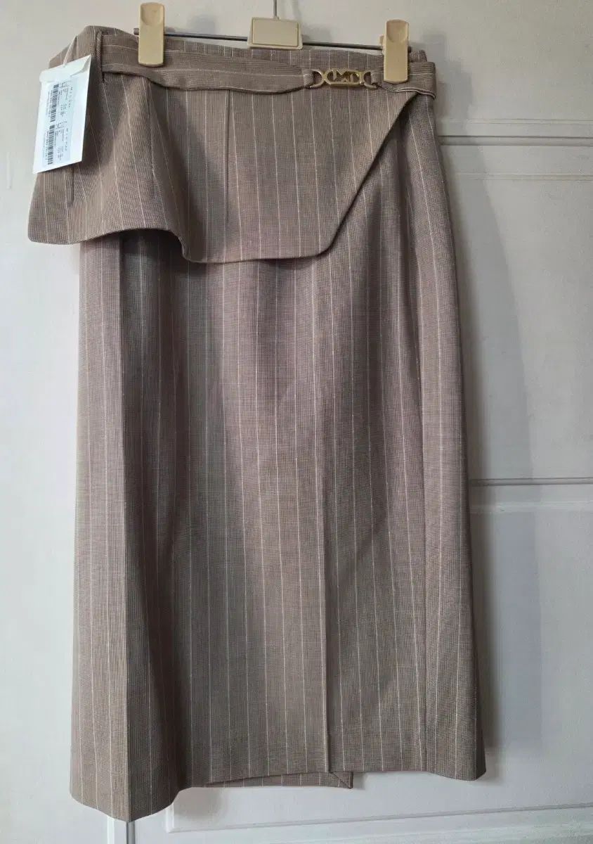 ミシャ イタリー素材 モススカート 定価60万円