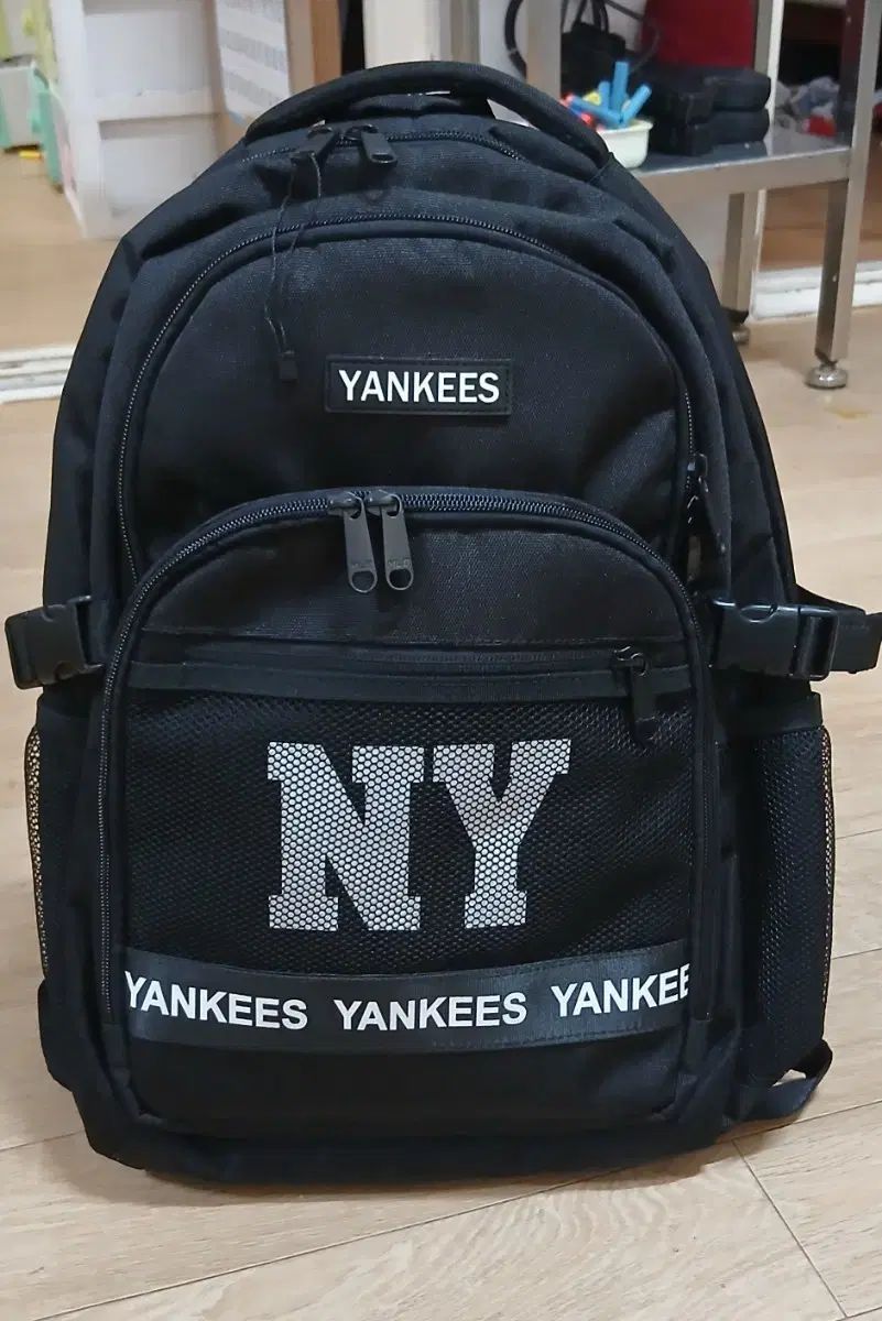 ニューヨーク ヤンキース NY ブラック バックパック バッグ