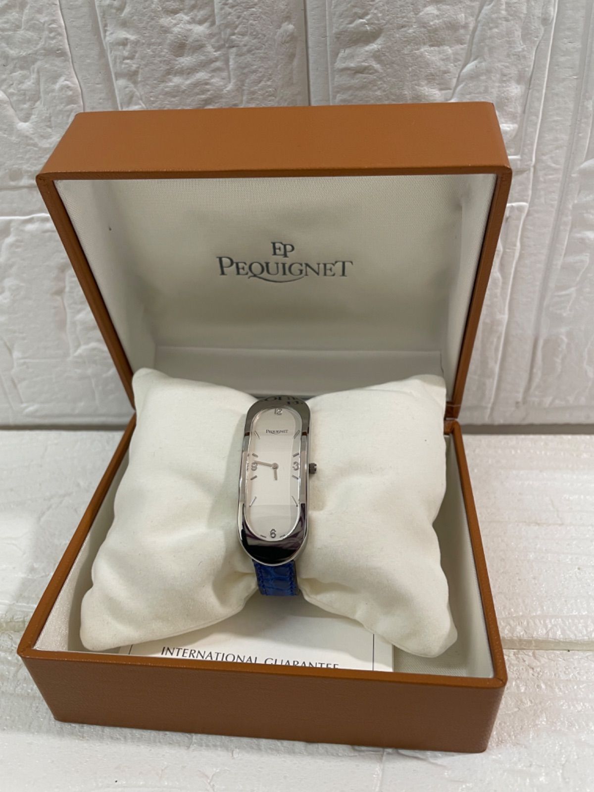 I【ジャンク品】PEQUIGNET ペキネ クォーツ腕時計 レディース レザー