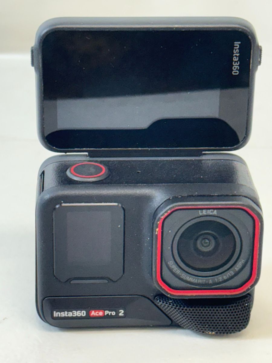 12458 098 ACEPRO 2 insta 360 カメラ アクションカメラ 8 K LEICA ライカレンズ 通電 済