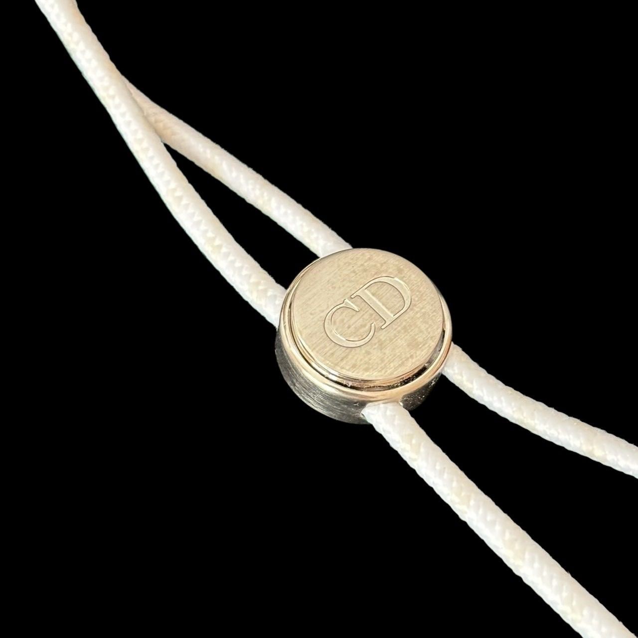 ナイロン ホワイト