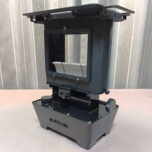 VASTLAND アイロンストーブ ランタンストーブ 耐熱ガラス窓 鉄製天板 収納バッグ ロート 替芯付き?