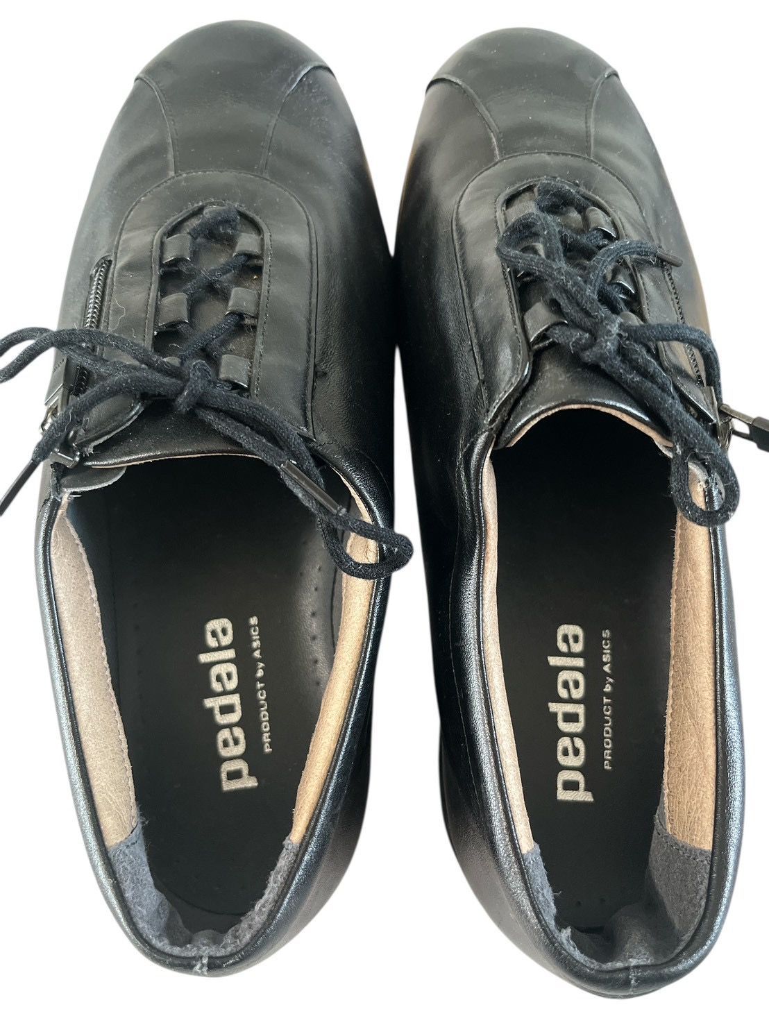 ✨極美品✨pedala ペダラ ウイングチップ レザーシューズ 24cm EE 良品】ペダラ pedala アシックス ASICS レザーシューズ 24cm EEEE 幅広